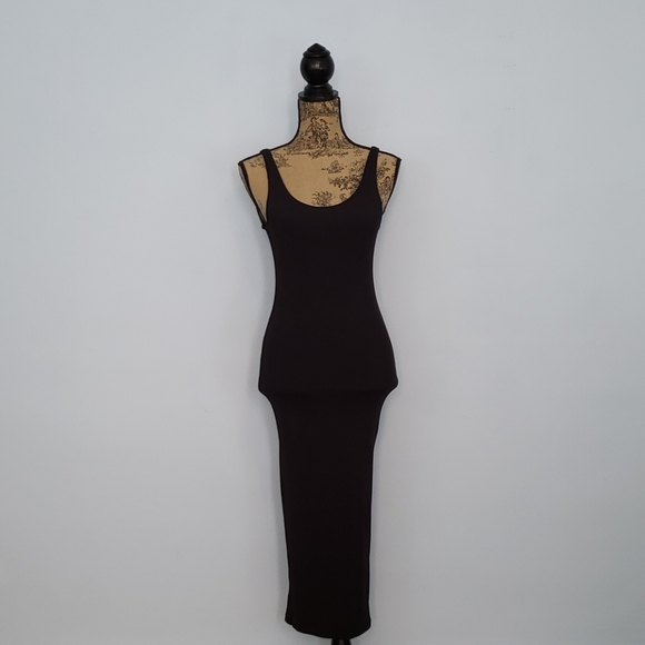 H&M Dresses & Skirts - H&M Sexy Fitted Black Dress